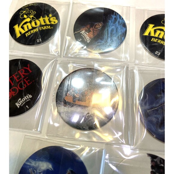 Knotts Berry Farm Pog Collection 8 pcs Nostalgia 90s Game Piece - Picture 3 of 6